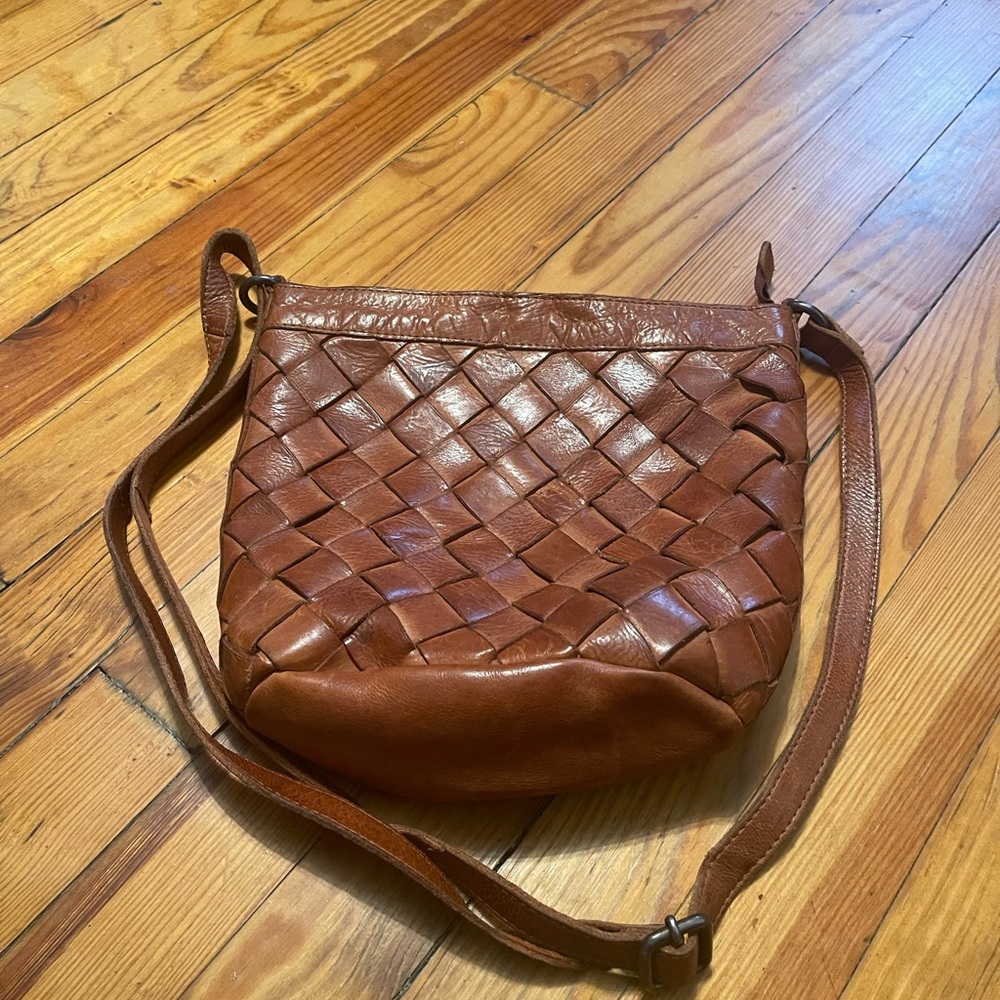 Vilenca Holland purse - slightly used